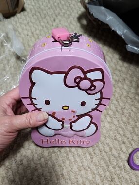 Hello Kitty Piggy Bank